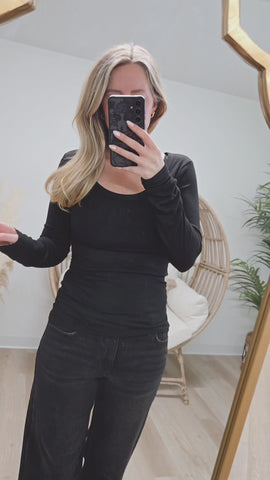 Martina Long Sleeve - Black