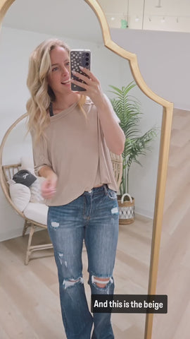 Basic B* Tee - Beige